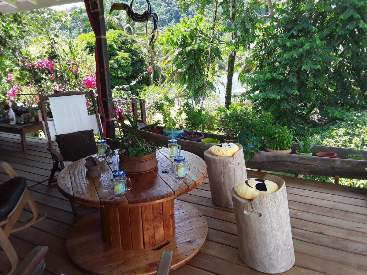 El Toucan Loco Floating Lodges Tierra Oscura Exterior foto